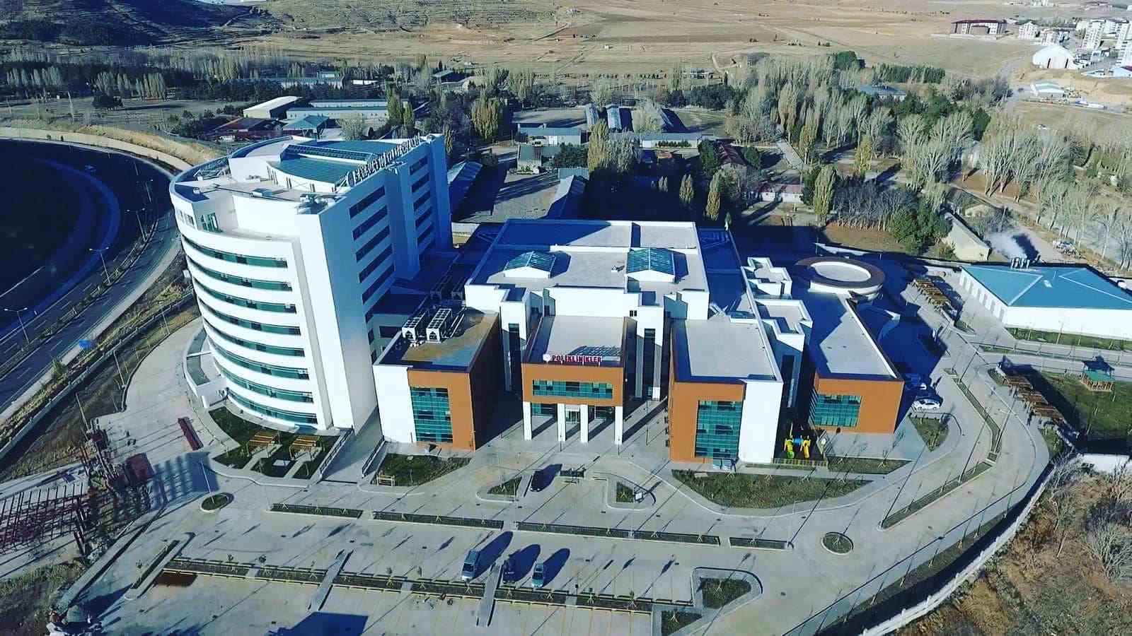 Bayburt Devlet Hastanesinde Eylül Ayında 48 Bin 803 Hasta Muayene Oldu