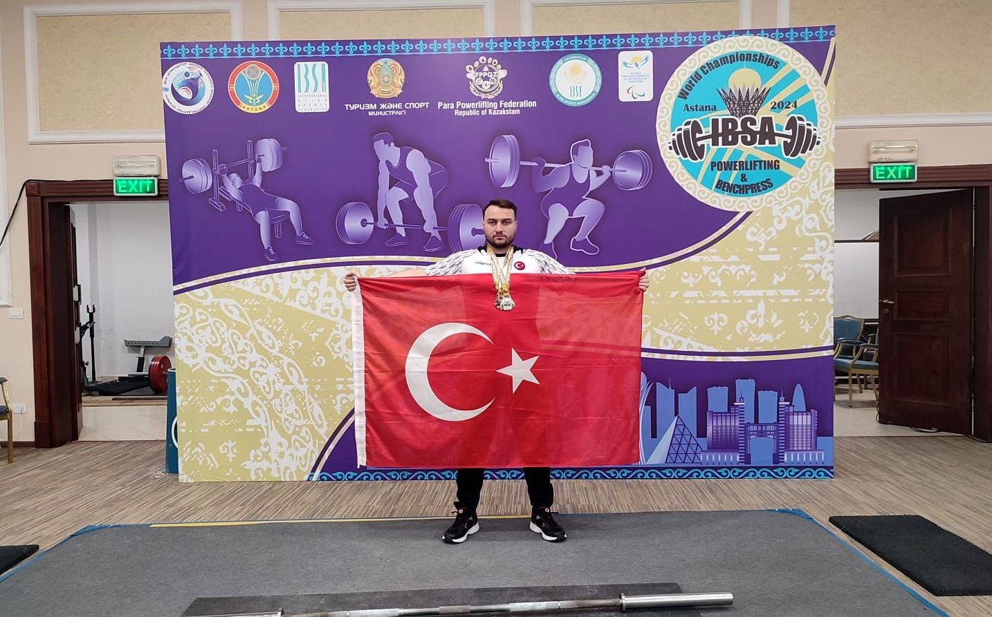 Görme Engelliler Halter Şampiyonasında Şimşek Dünya İkincisi Oldu