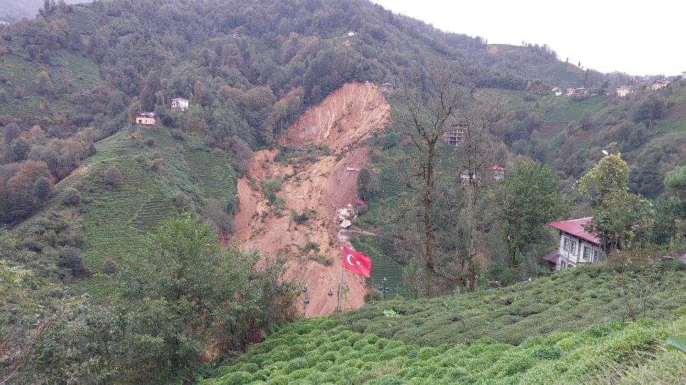 Rize Çayeli'nde Büyük Heyelan