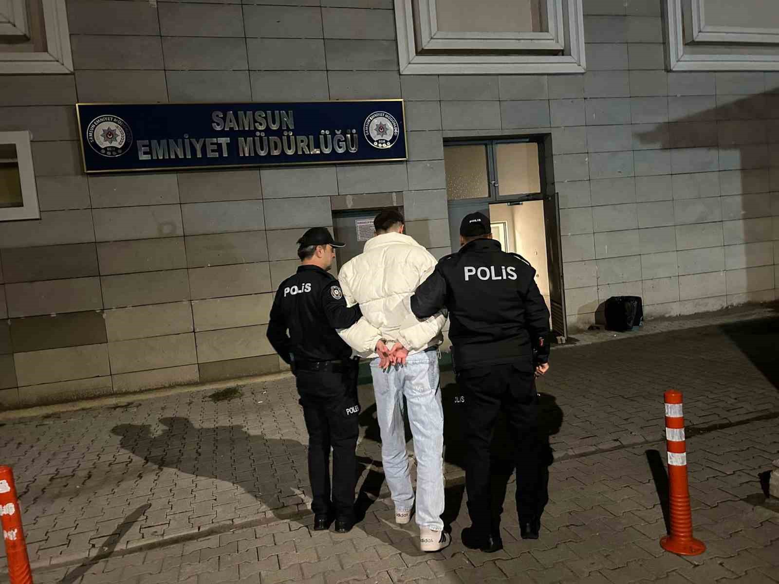 Samsun'da 8 Yıl 4 Ay Hapis Cezası Bulunan Hırsız Yakalandı
