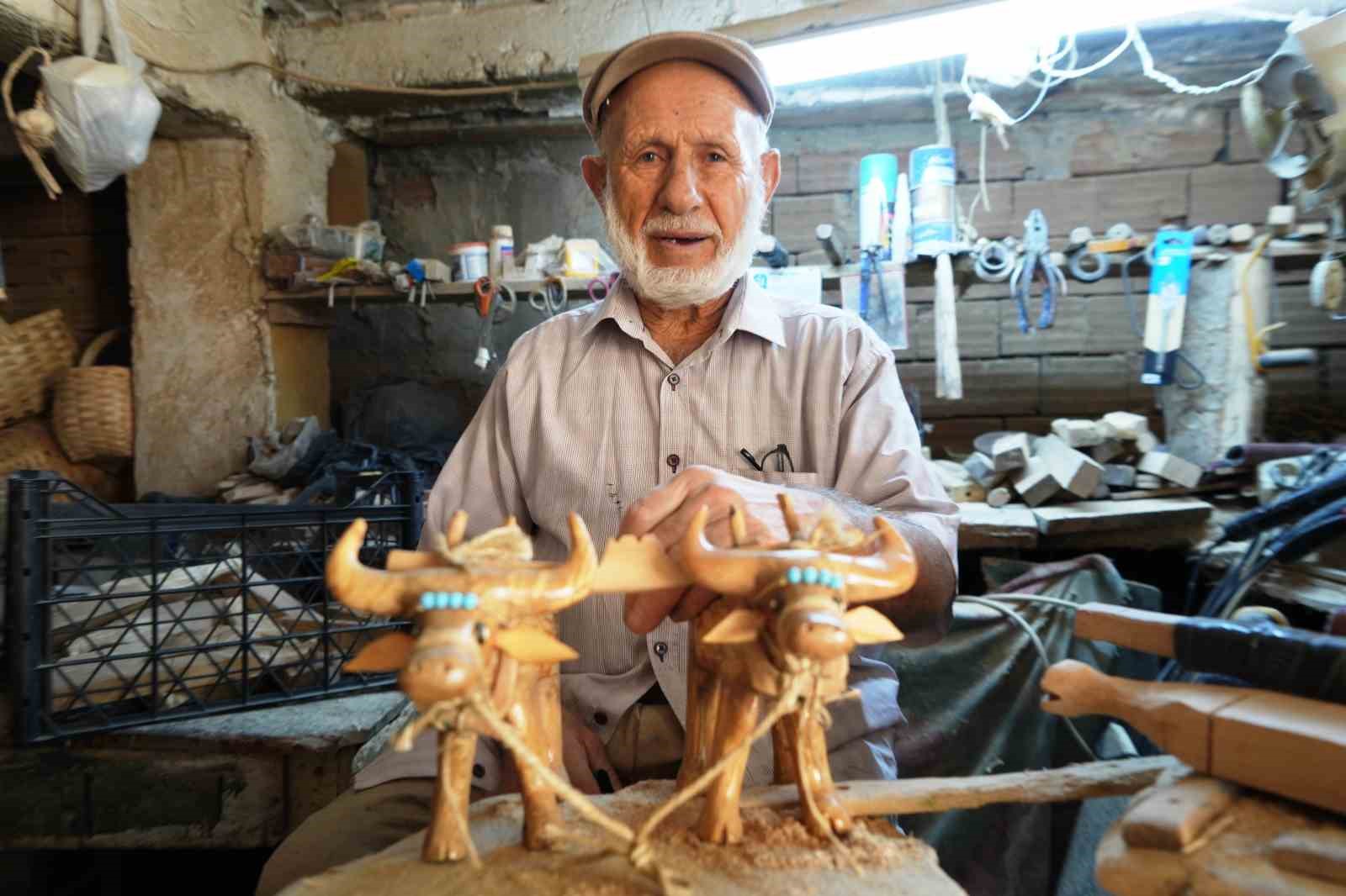 Samsun'da 92 Yaşındaki Ahşap Oyma Ustası, Mesleğin Son Temsilcisi