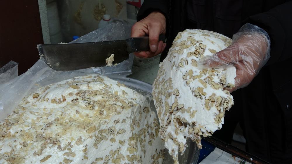 ordunun Bu Helvası Kışın Üşütmüyor