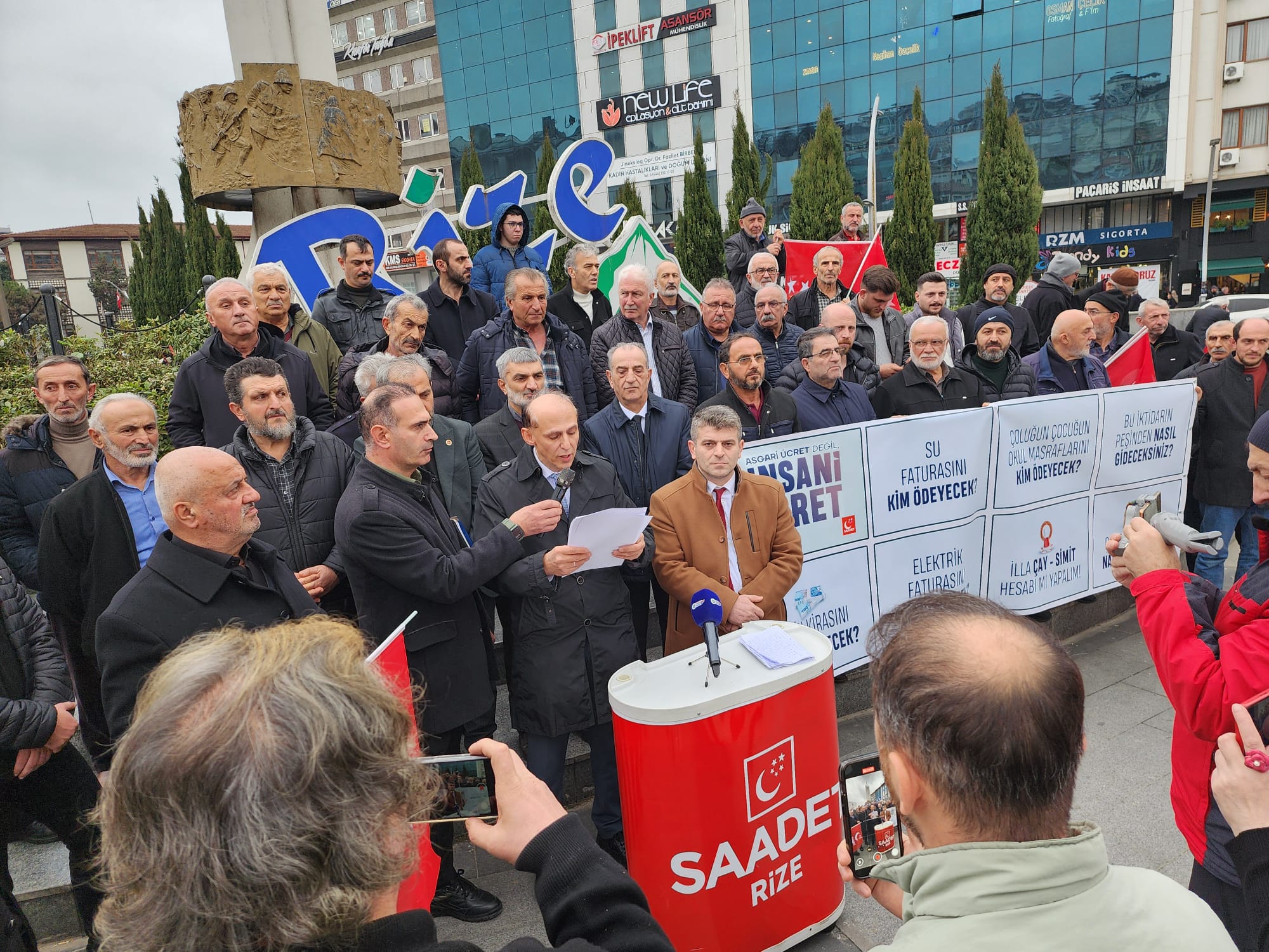 Saadet Partisi Rize İl Başkanlığı; Asgari Ücret Değil, İnsani Ücret Talebi