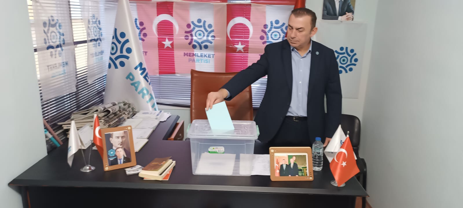 Başkan Bayrak Güven Tazeledi