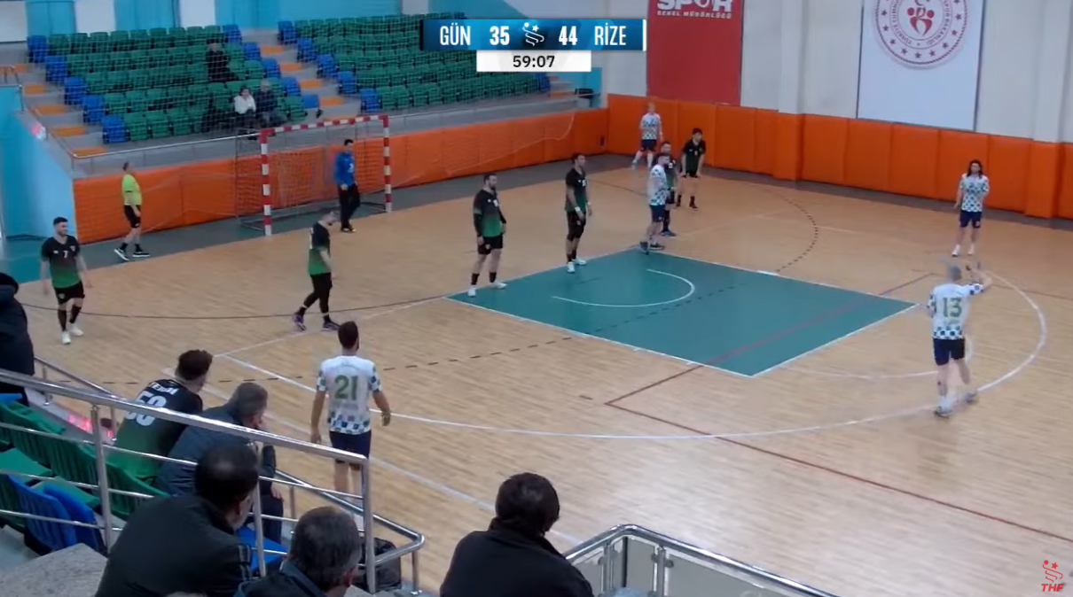 RİZE DERBİSİ RİZE BELEDİYESPOR’UN