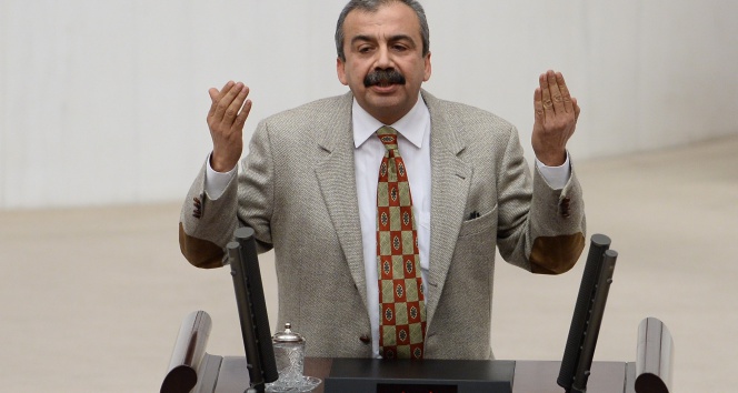 Sırrı Süreyya Önder’in Kökeni ve Hayatı Yeniden Gündemde , NERELİ ? KÖKENİ KÜRT'MÜ