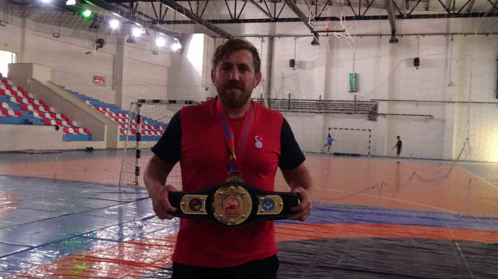 Dünya Şampiyonu İtfaiyeci Mehmet Tüylü, Tokyo Olimpiyatları’na Hazırlanıyor
