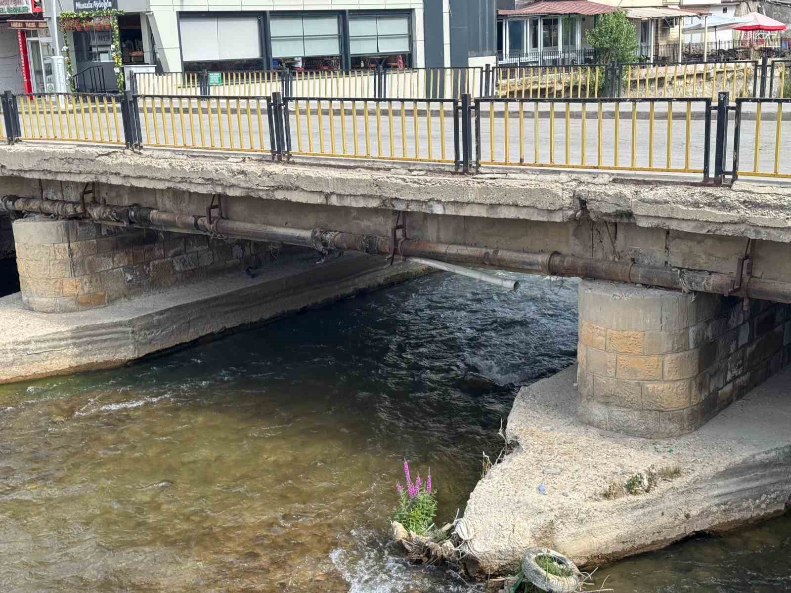 Bayburt Kent Konseyi: "meydan Köprüsü Yenilenmeli"