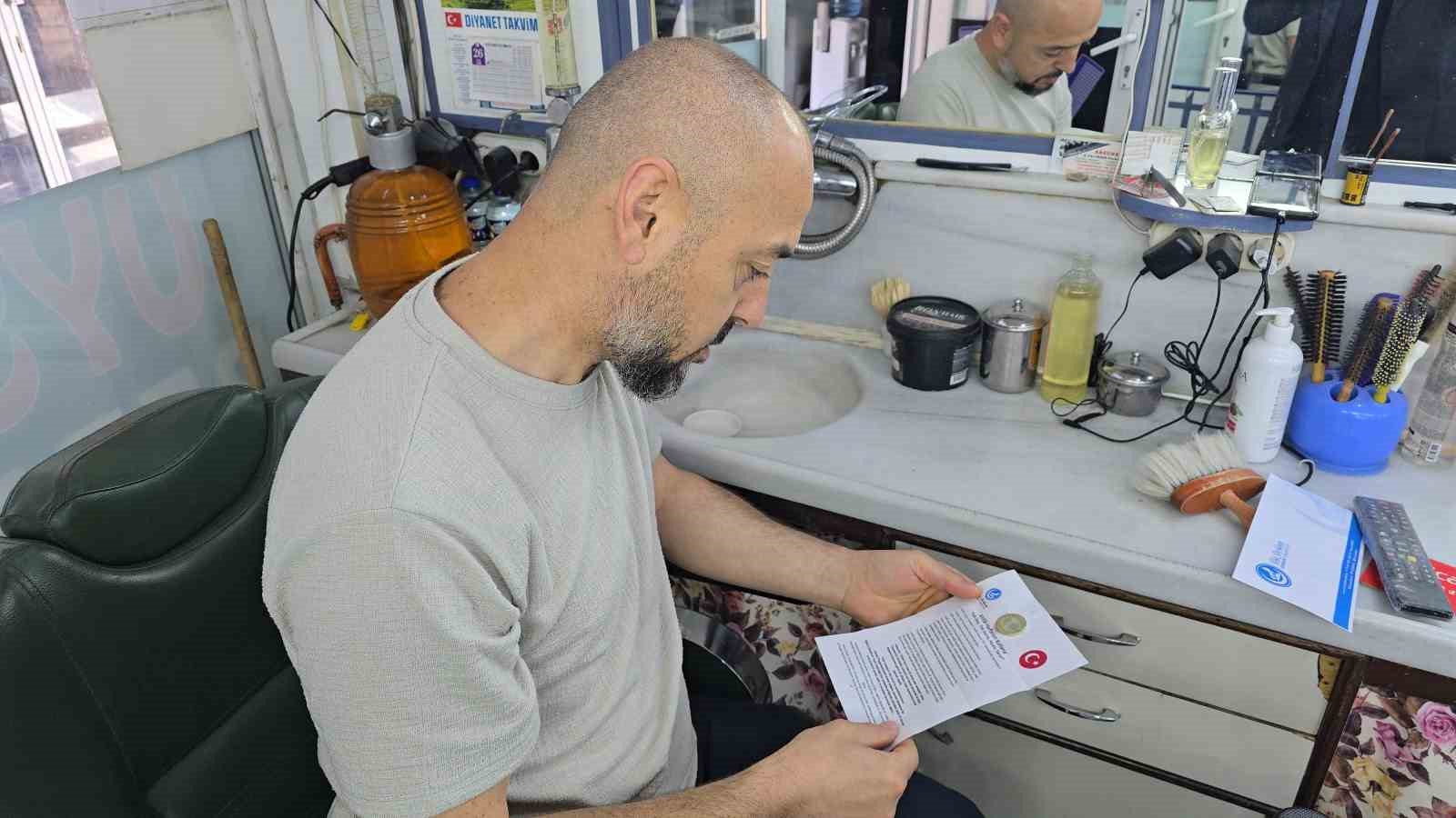 Ülkü Ocaklarından Esnafa Siftah Parası