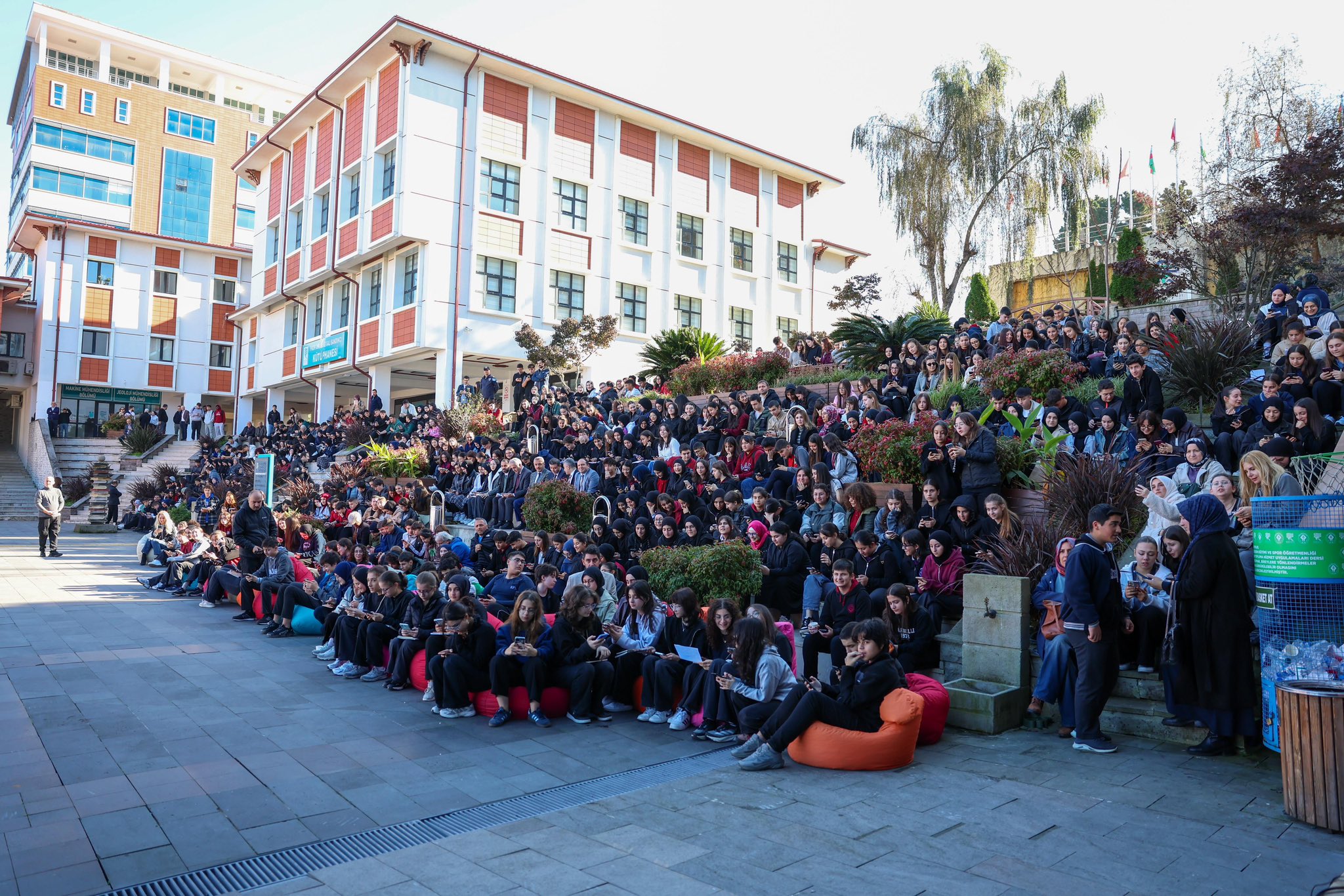 Çayla Kitap Projesi 2. Yılında Öğrencilerle Buluştu