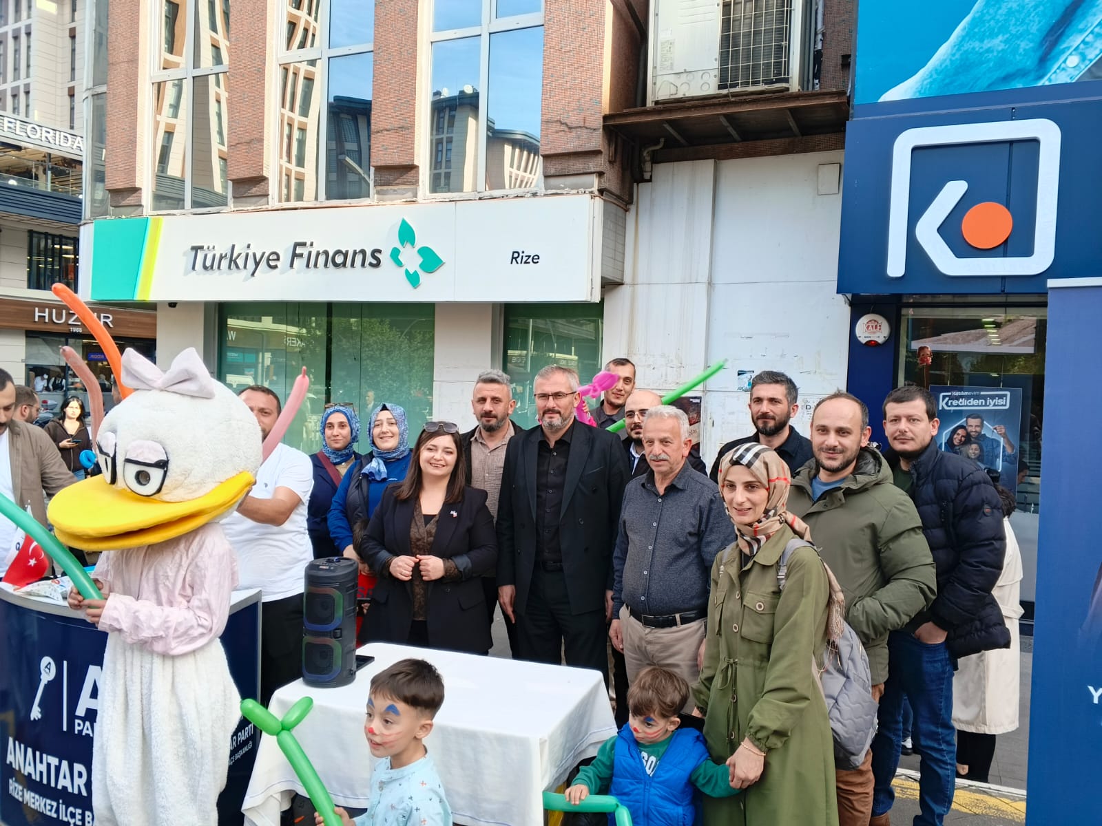 Anahtar Parti Rize Teşkilatı Vatandaşlarla Buluştu