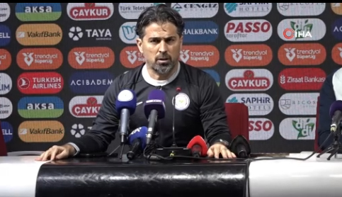 Çaykur Rizespor Teknik Direktörü İlhan Palut: “Her şey 10 dakikada tersine döndü”