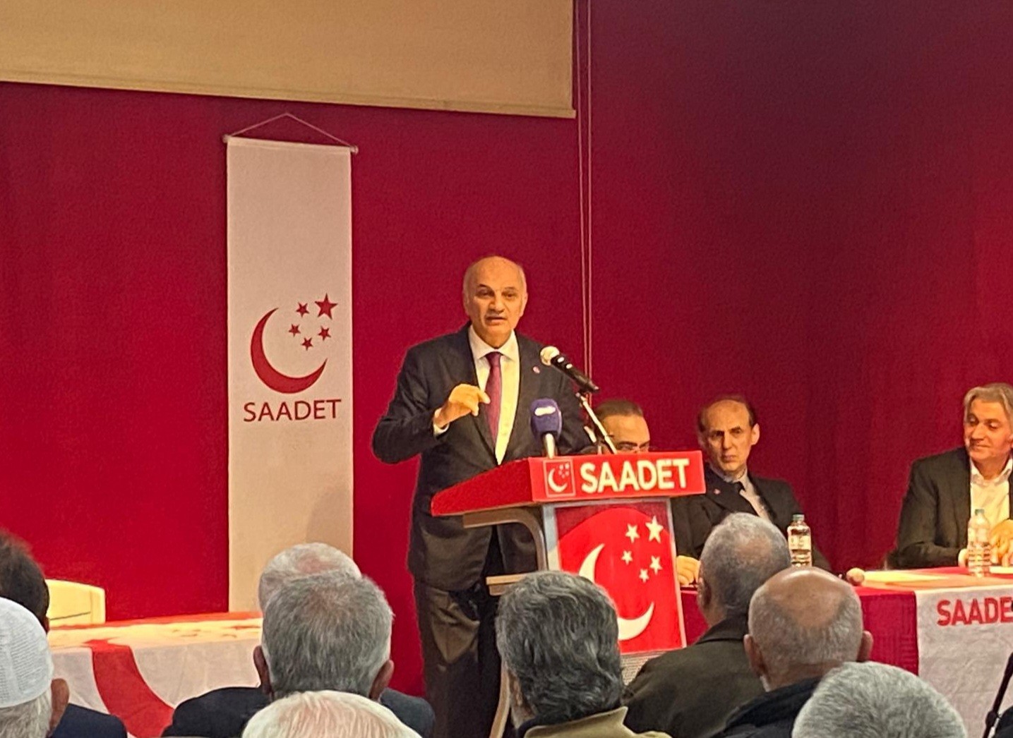 İSTANBUL MİLLETVEKİLİ BİROL AYDIN; İktidarın Demlediği Çay Bayatladı, Çayı Tazeleyeceğiz