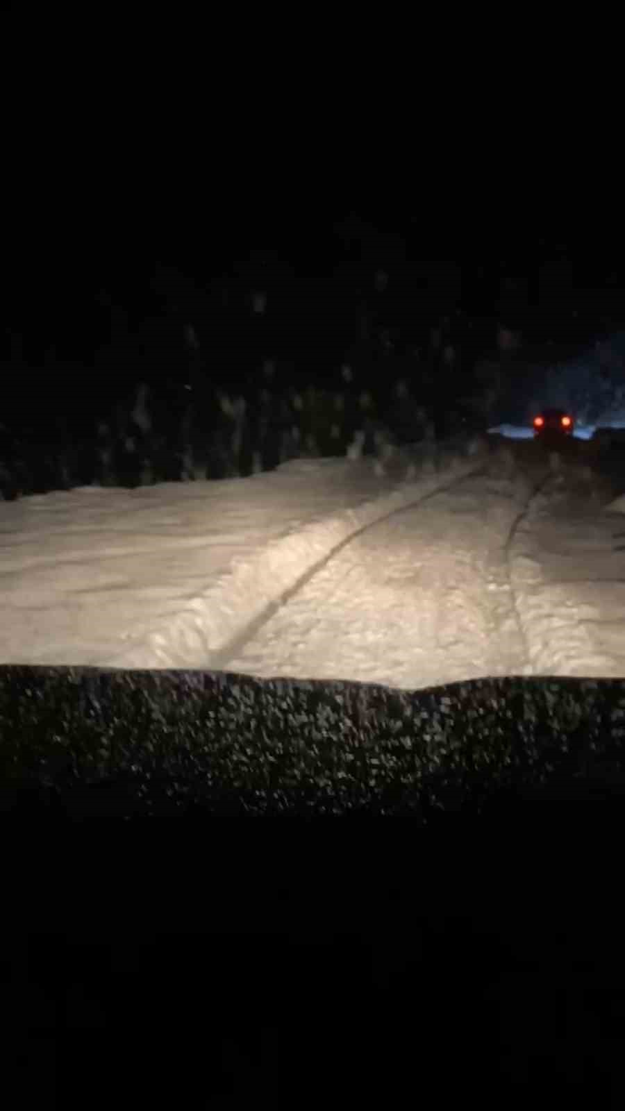 Rize’nin Yüksek Kesimlerinde Geç Gelen Kar Yağışı Etkili Oldu