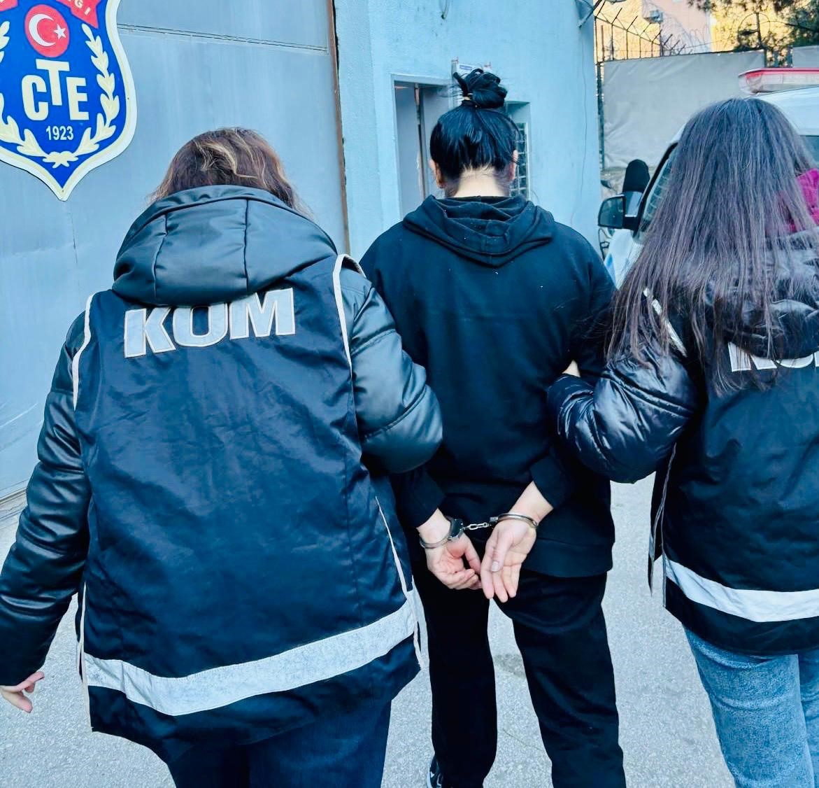 Gürcistan’a Kaçmak İsteyen Uyuşturucu Suçlusu Hopa’da Yakalandı