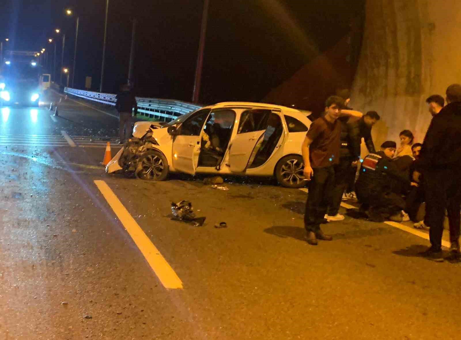 Tünelde Meydana Gelen Kazada 4 Kişi Yaralandı