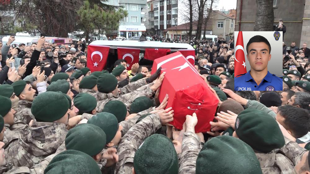 İstanbul’daki Narkotik Operasyonda Şehit Olan Polis Memuru Emre Albayrak Samsun’da Son Yolculuğuna Uğurlandı