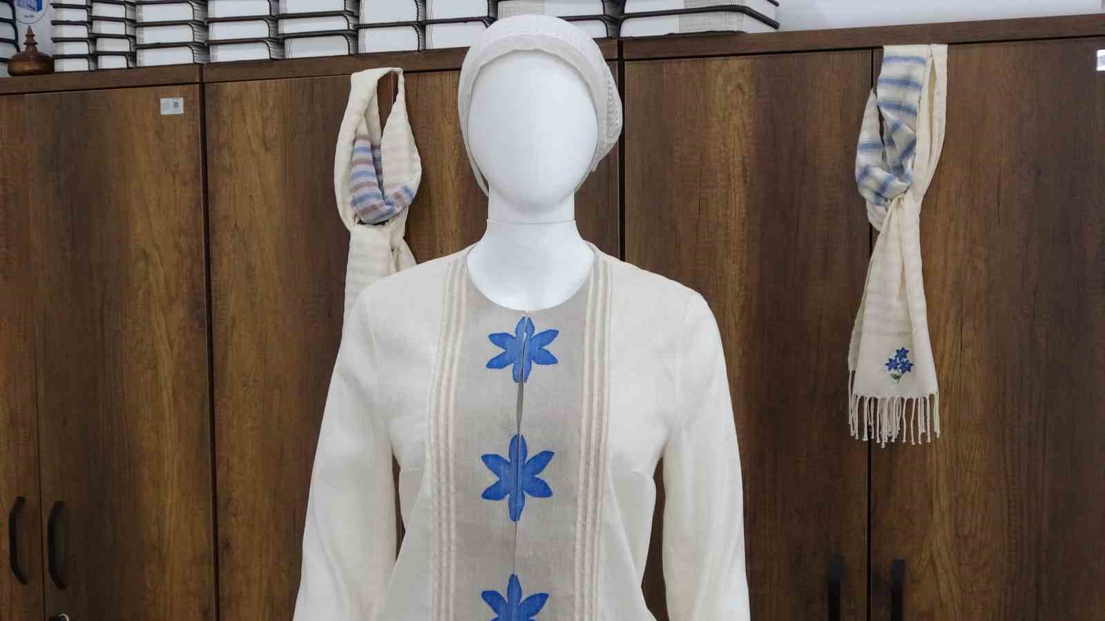 Doğadan Podyuma: Trabzon’da Mısır Koçanı Kıyafete Dönüştü