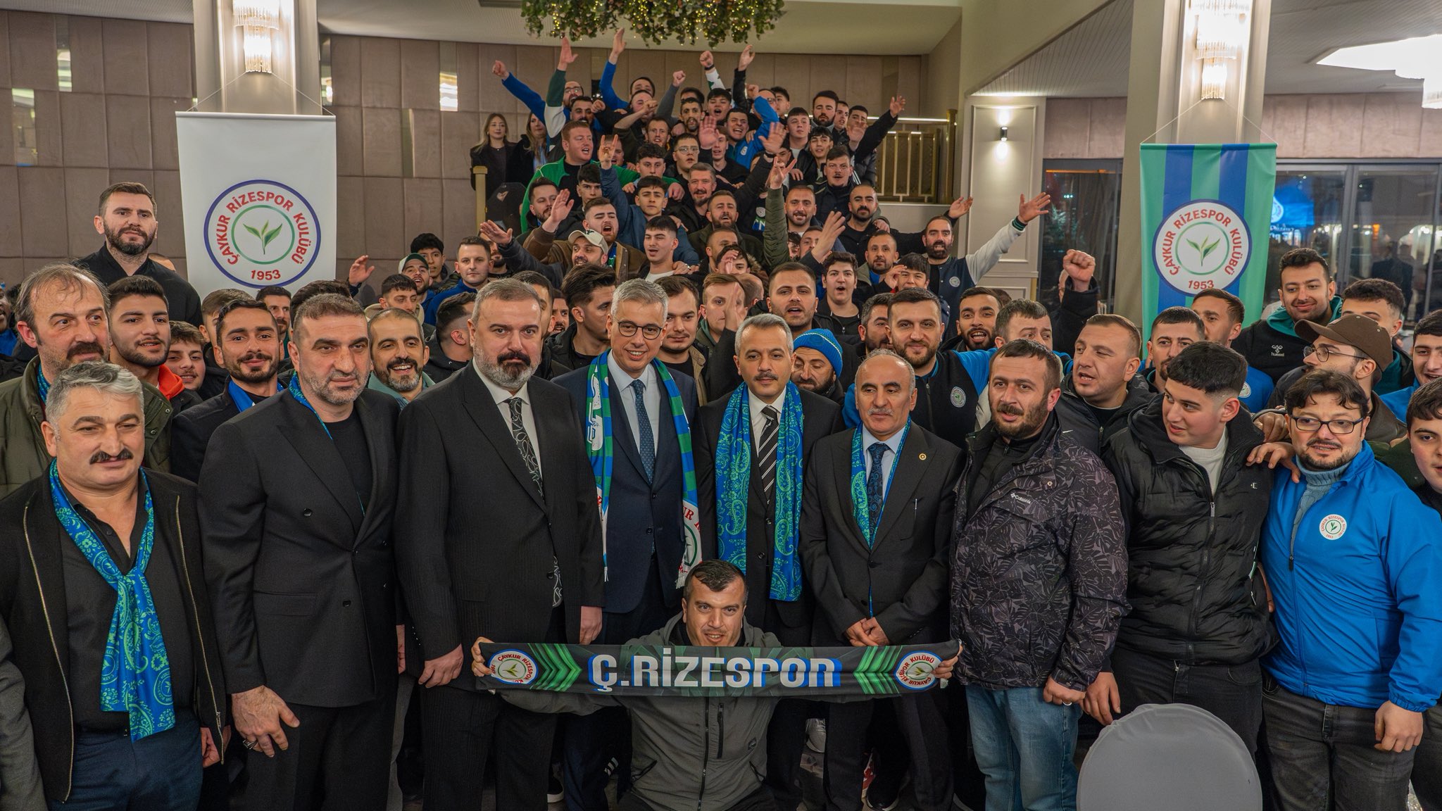 ÇAYKUR RİZESPOR RİZE’DE TEK YÜREK OLDU