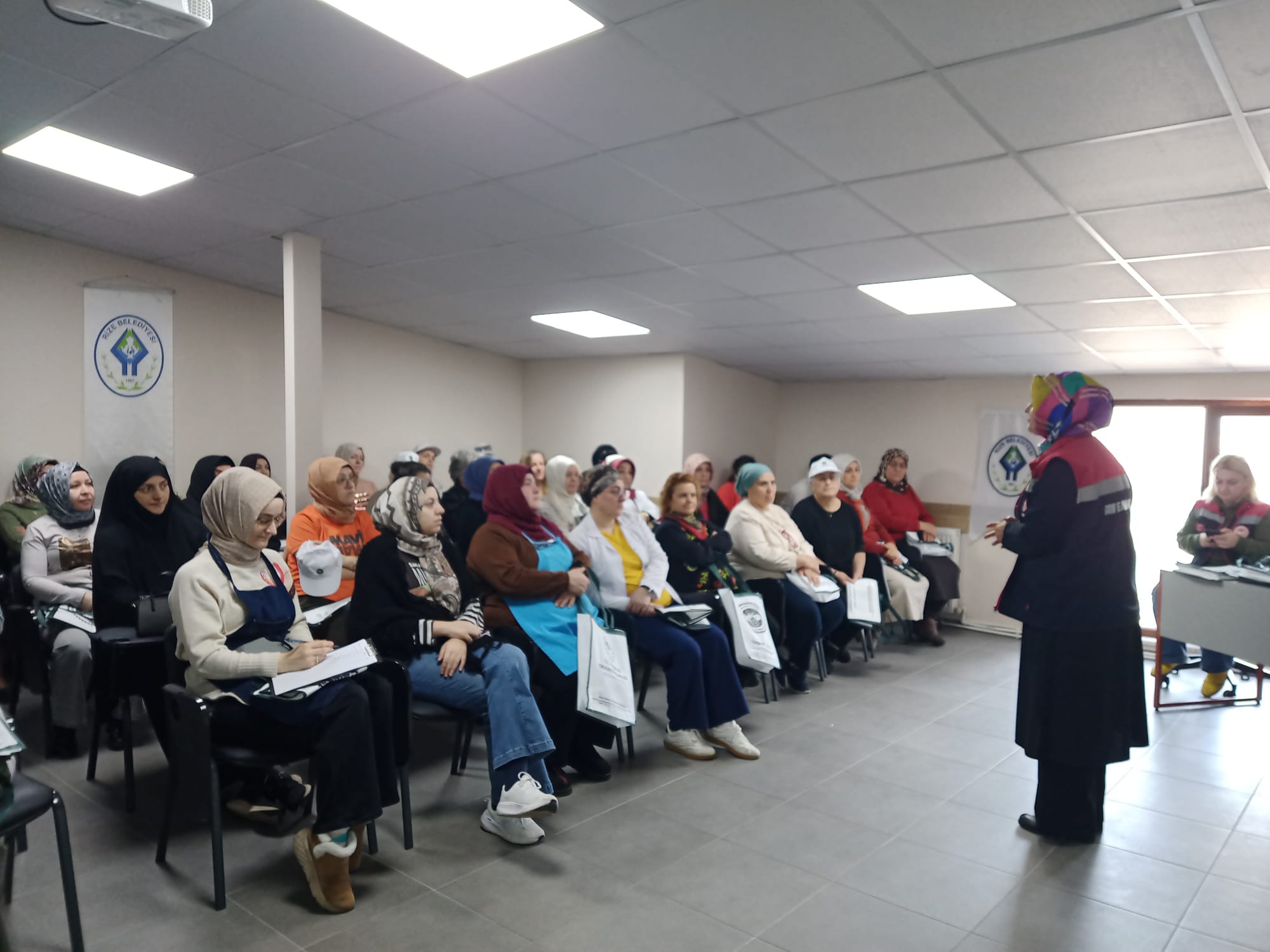 Rize Belediyesi Kadın Koordinasyon Merkezlerinde Tarımsal Farkındalık Eğitimi Düzenlendi