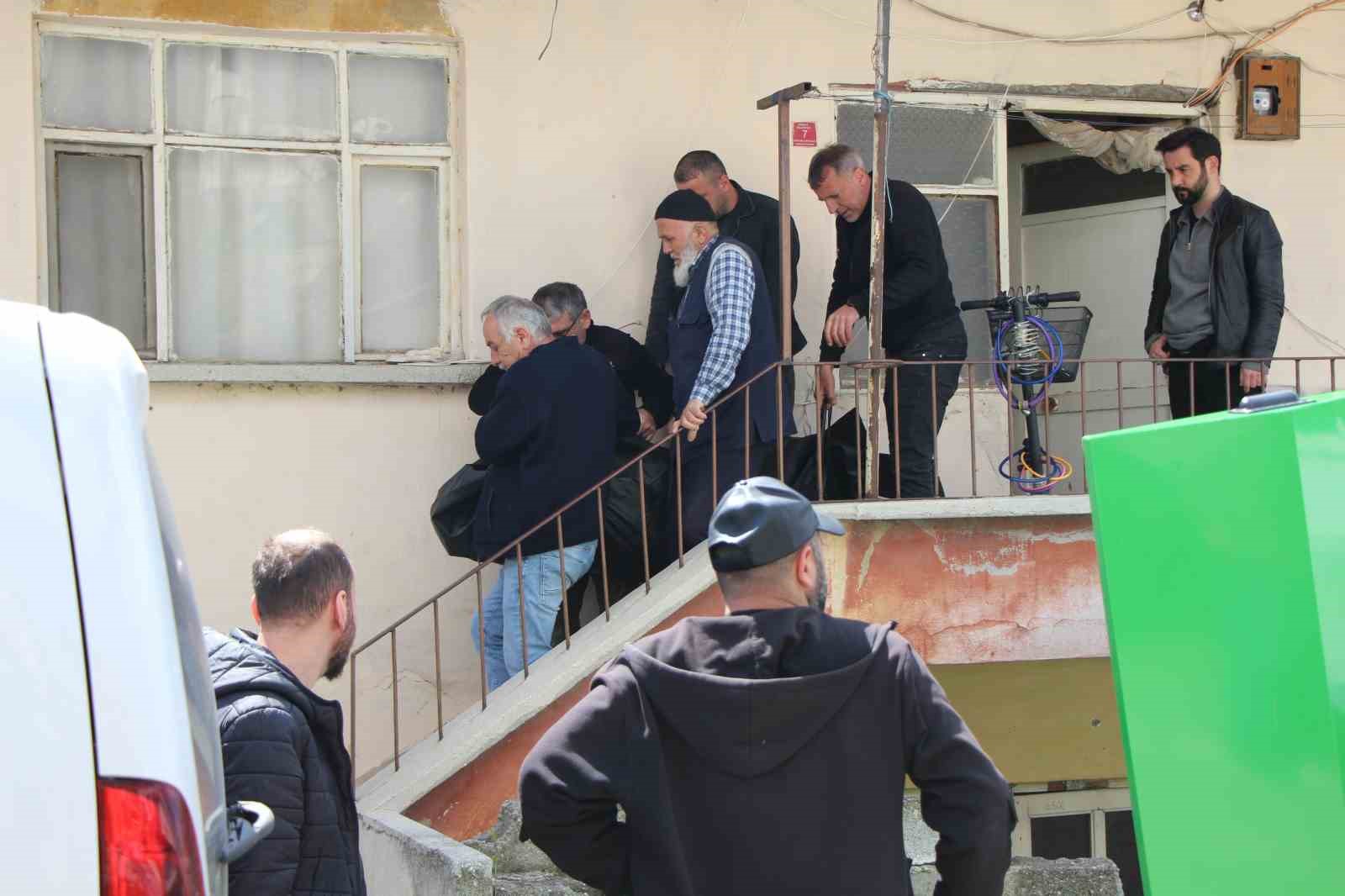 Aynı Evde 11 Yıl Arayla İkinci Soba Faciası: Bu Kez Baba Ve Oğlu Hayatını Kaybetti