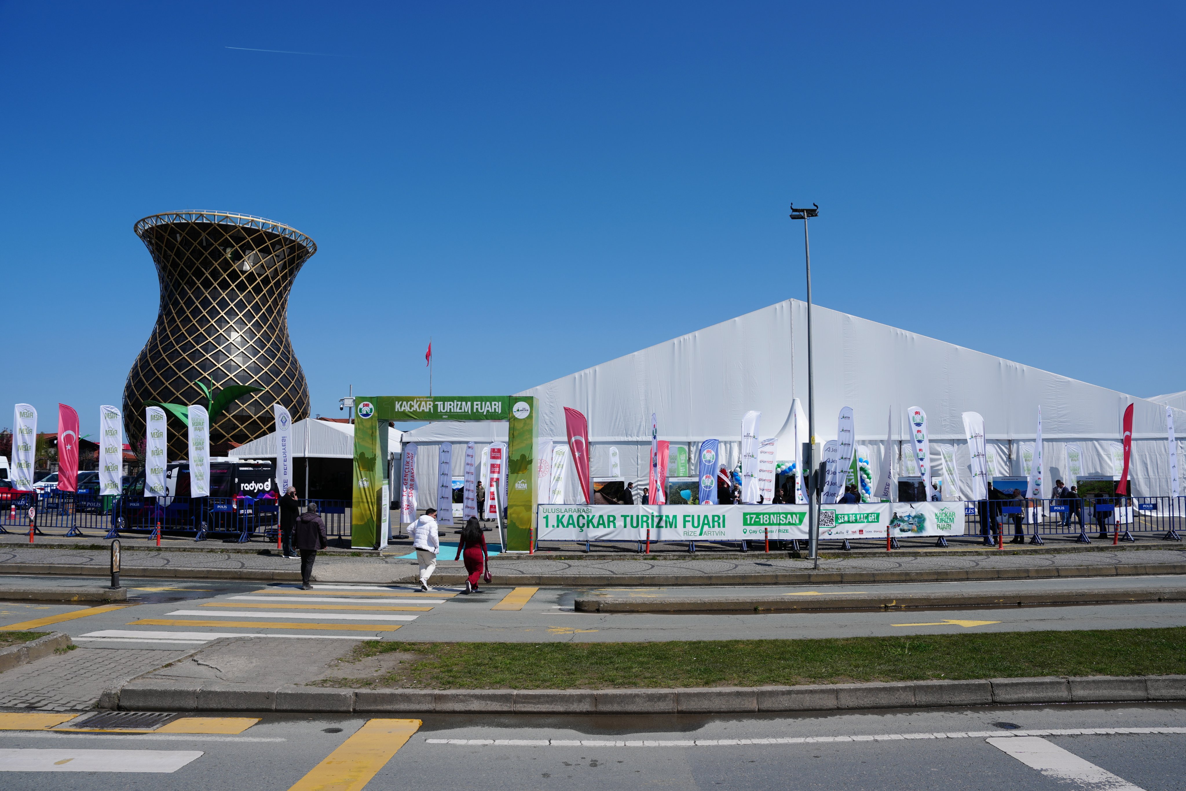 Rize’de Kaçkar Turizm Fuarı Kapılarını Açtı