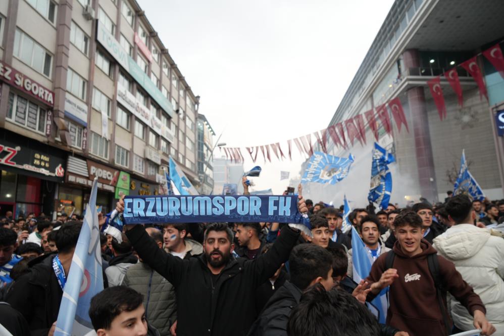 ERZURUMSPOR FK SÜPER LİG’E YÜKSELDİ: ŞAMPİYONLUK İKİ HAFTA KALA GELDİ