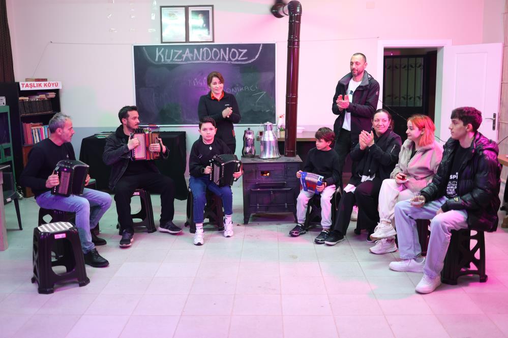 Rize’de Unutulmaya Yüz Tutan Armonik Kültürü Yeniden Canlanıyor