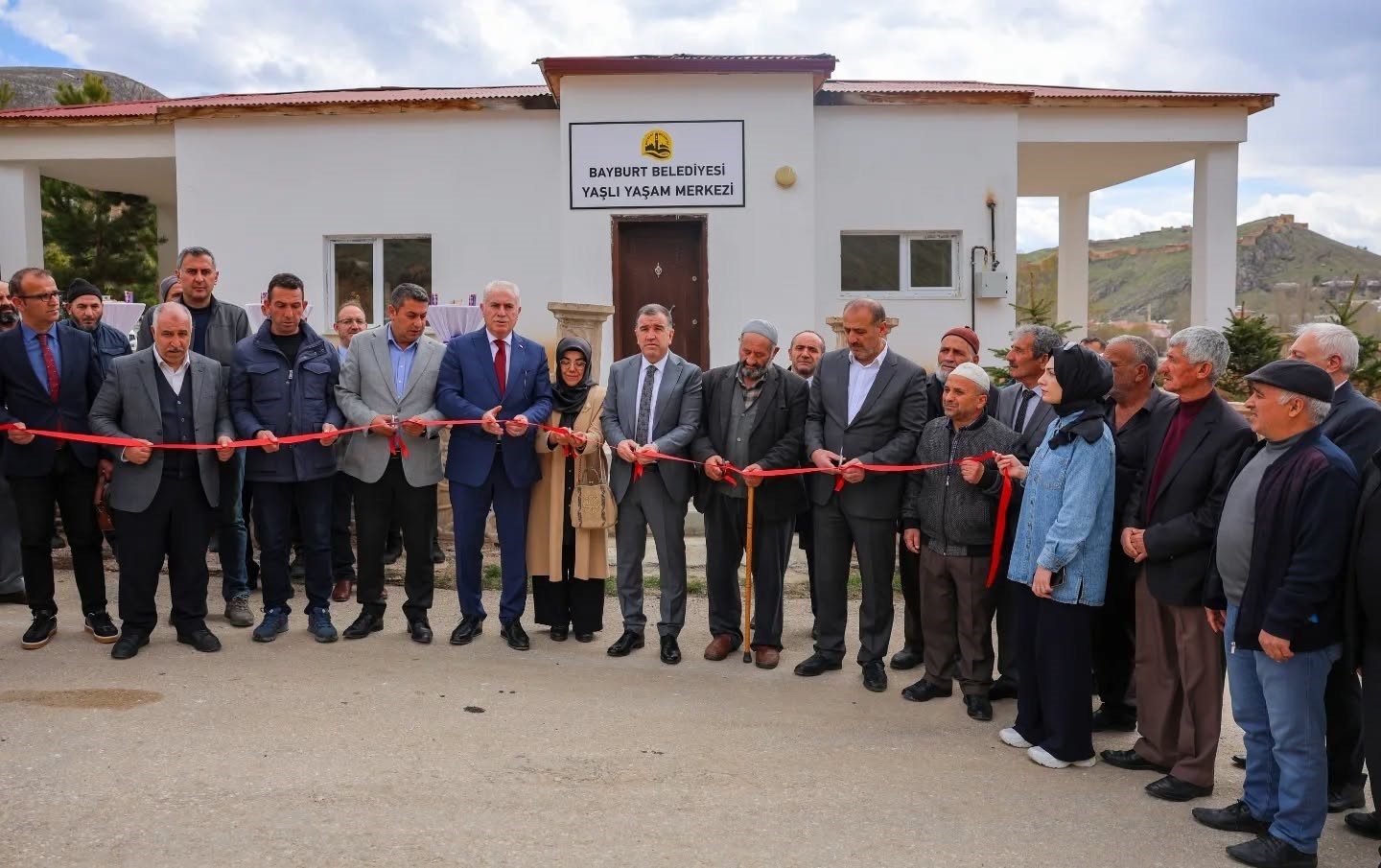 Bayburt’ta Yaşlı Yaşam Merkezi Hizmete Açıldı
