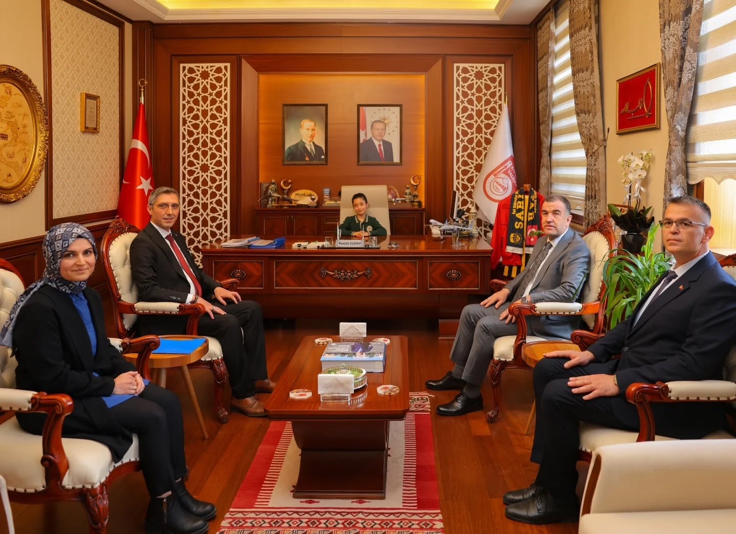 Bayburt’ta Vali Koltuğuna Ecren Nisa Oturdu