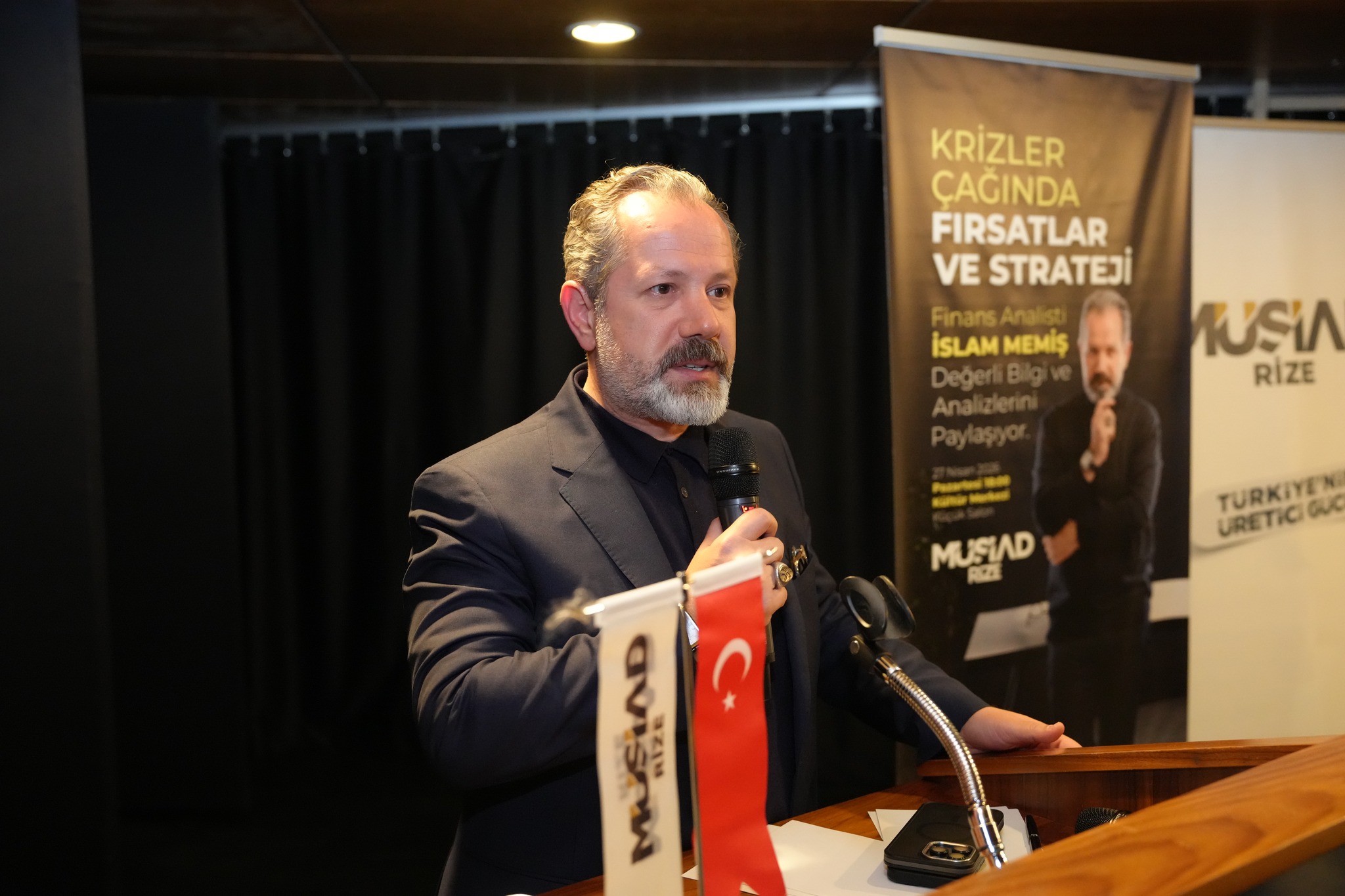 MÜSİAD Rize’den Finans Konferansı: İslam Memiş Yatırımcılara Yol Haritası Çizdi