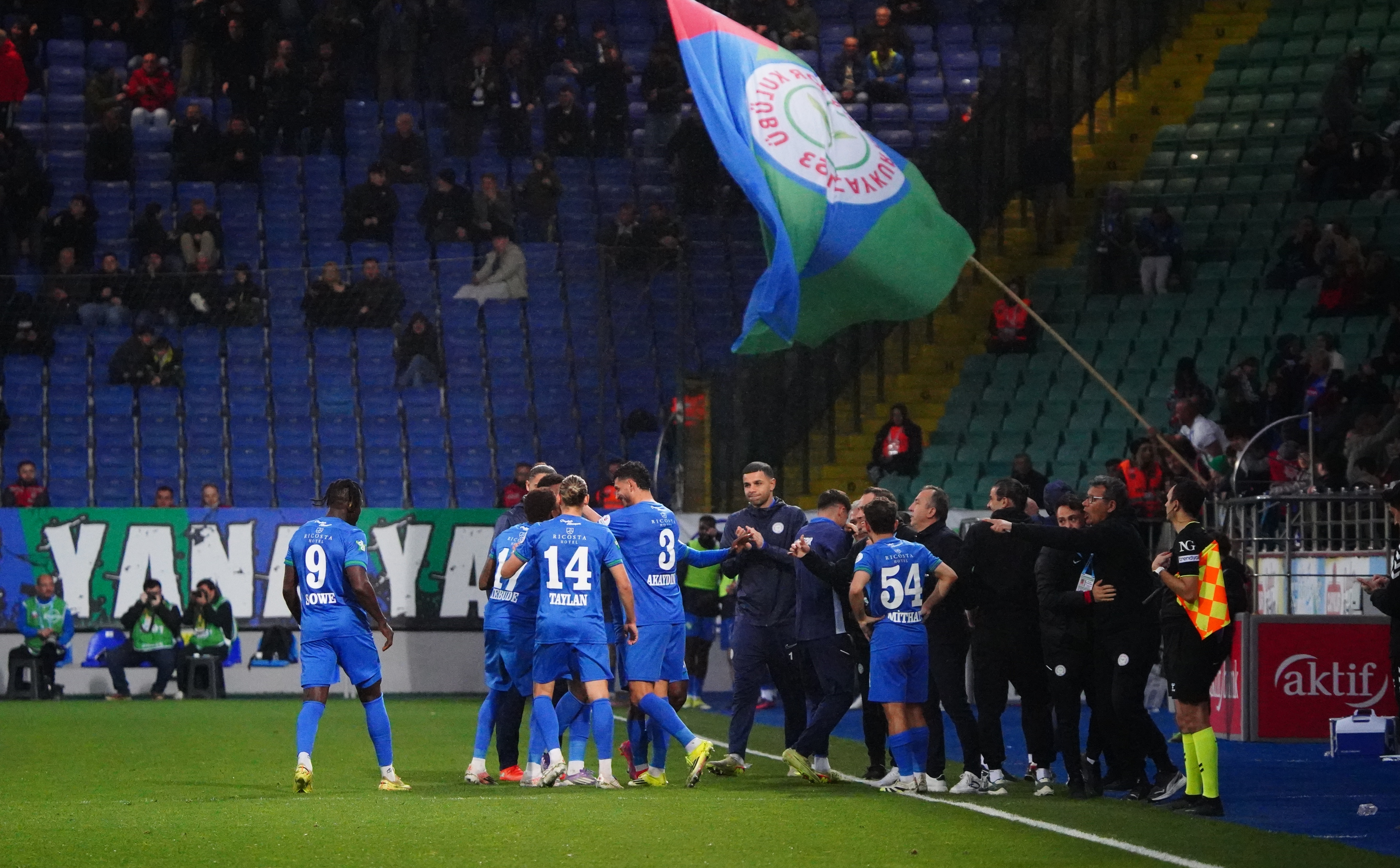 Ç.Rizespor Evinde Konyaspor'u 3 - 2 Mağlup etti