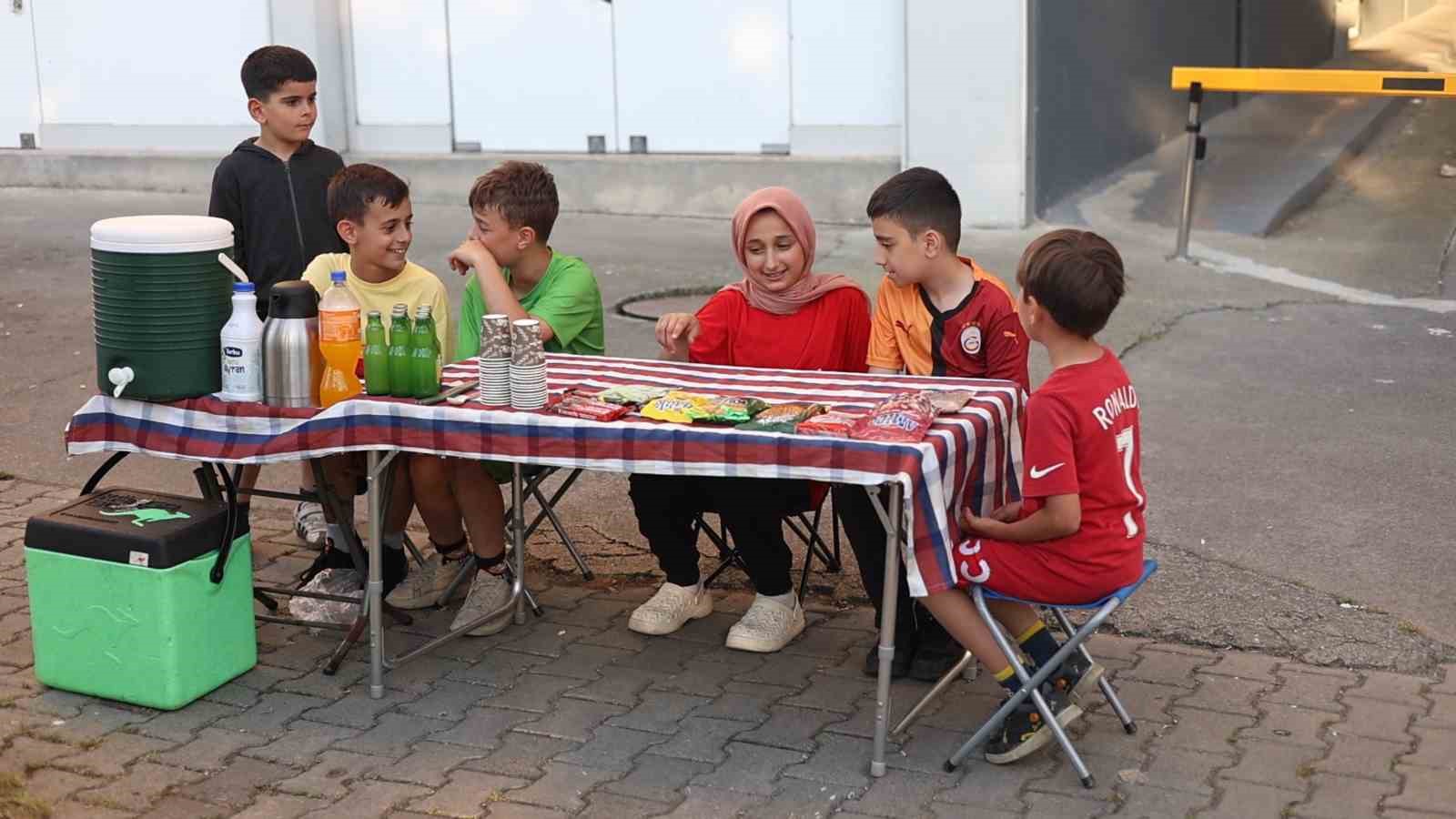 Rize’de Çocuklardan Örnek Girişim: Harçlıklarını Alın Teriyl