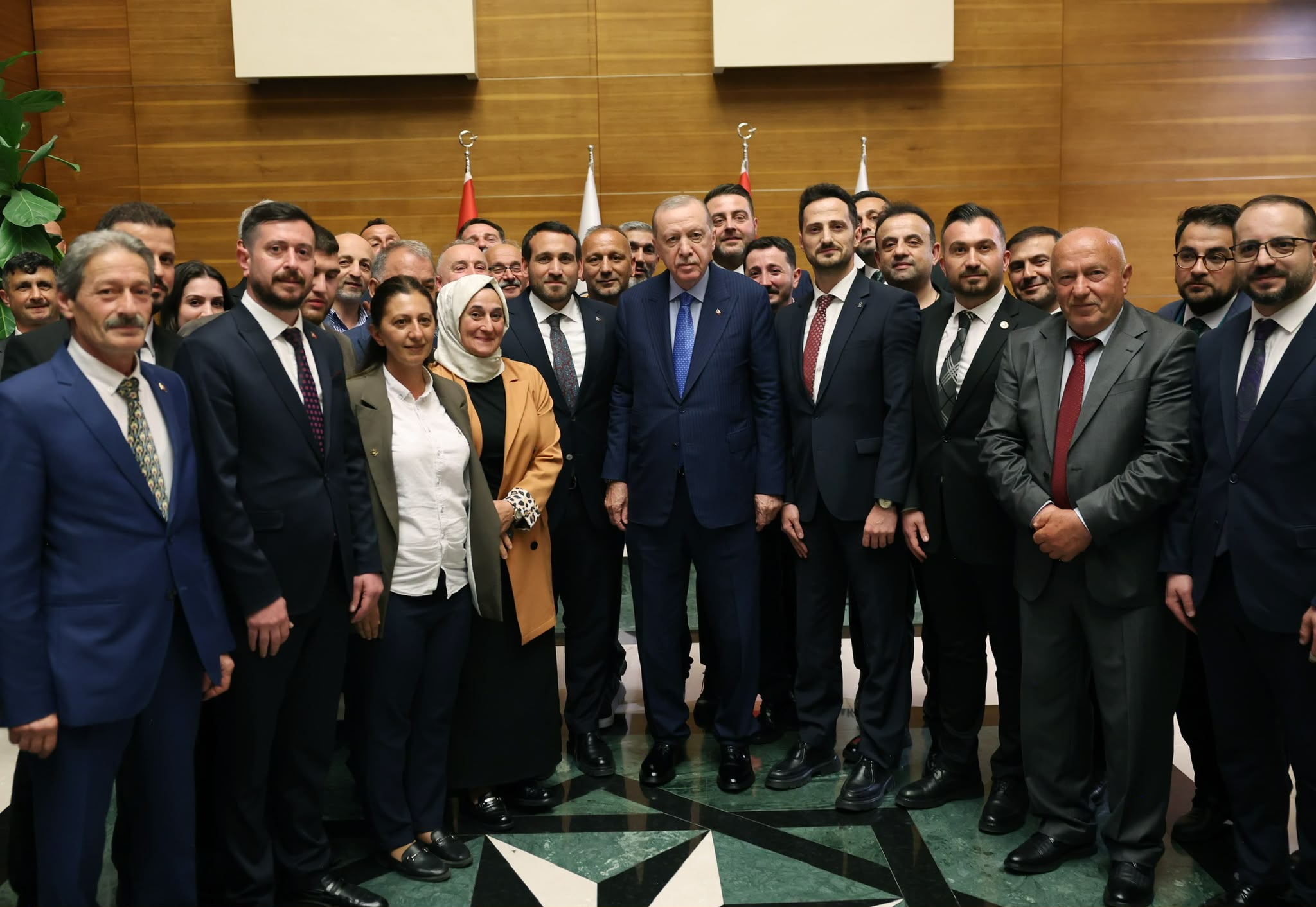 AK Parti Rize Merkez İlçe Teşkilatı Ankara'da Temaslarda Bulundu
