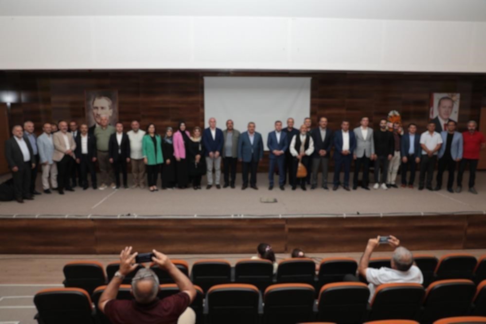 Dede Korkut Şiir Yarışması’nda Dereceye Giren İsimler Açıklandı