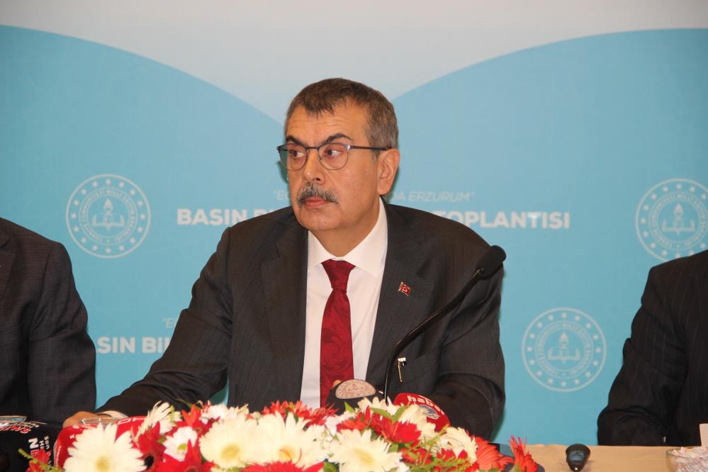 Bakan Tekin: "2013 Yılından İtibaren Erzurum’da 187 Okul Yaptık"