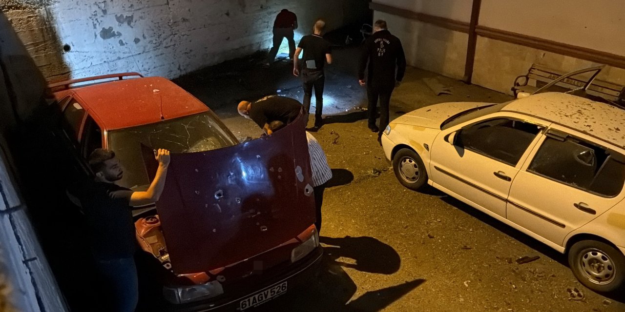 Arsin’de Otoparktaki Araçların Üzerine İnsansız Hava Aracı Düştü