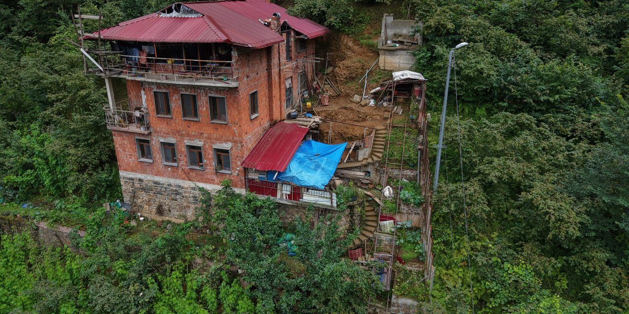 Trabzonlu Hüseyin Dededen Evine Ulaşım İçin Raylı Sistem