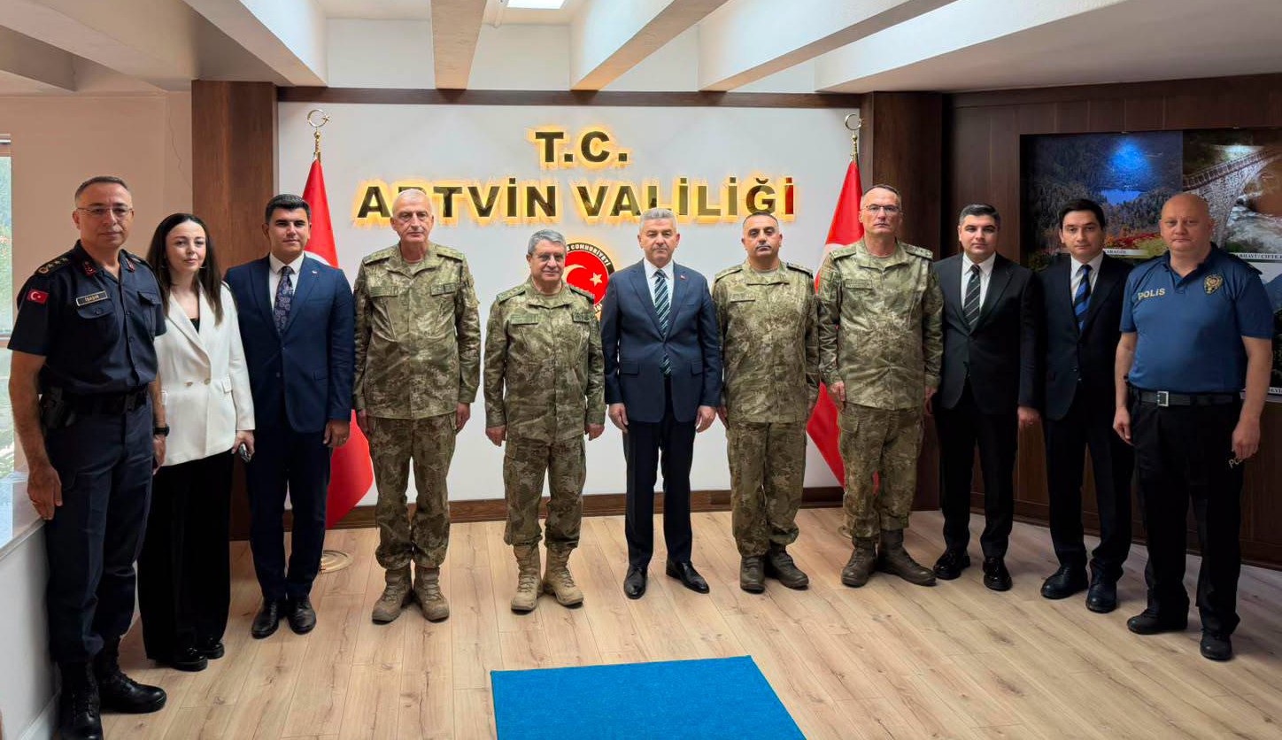 Genelkurmay Başkanı Orgeneral Bayraktaroğlu Artvin’de