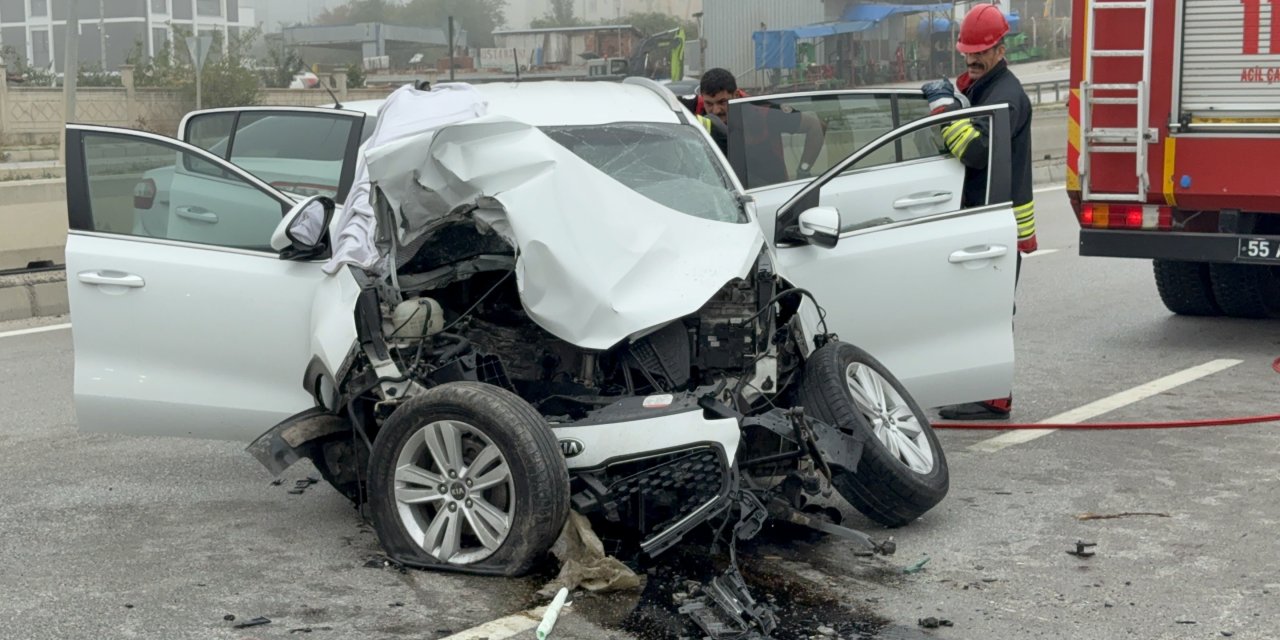Samsun’da Suv Araç Direğe Çarptı: 1 Ölü, 3 Yaralı