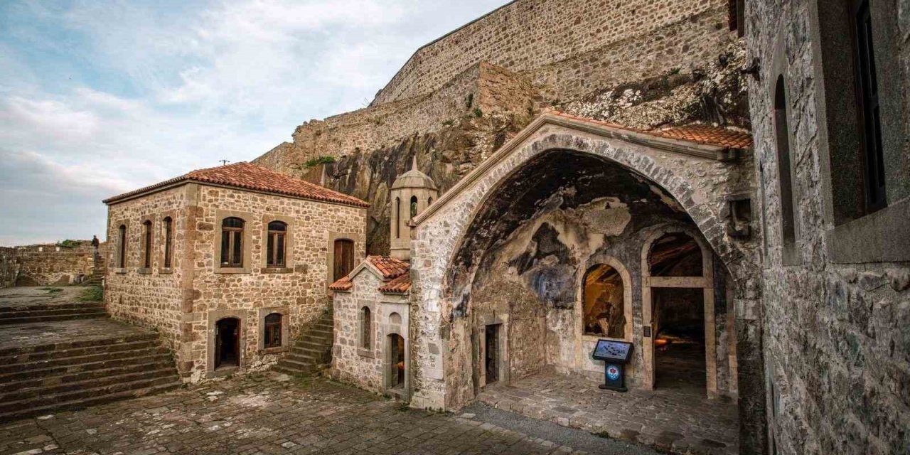 Trabzon’un Gözde Destinasyonları 493 Bin Ziyaretçiyi Ağırladı