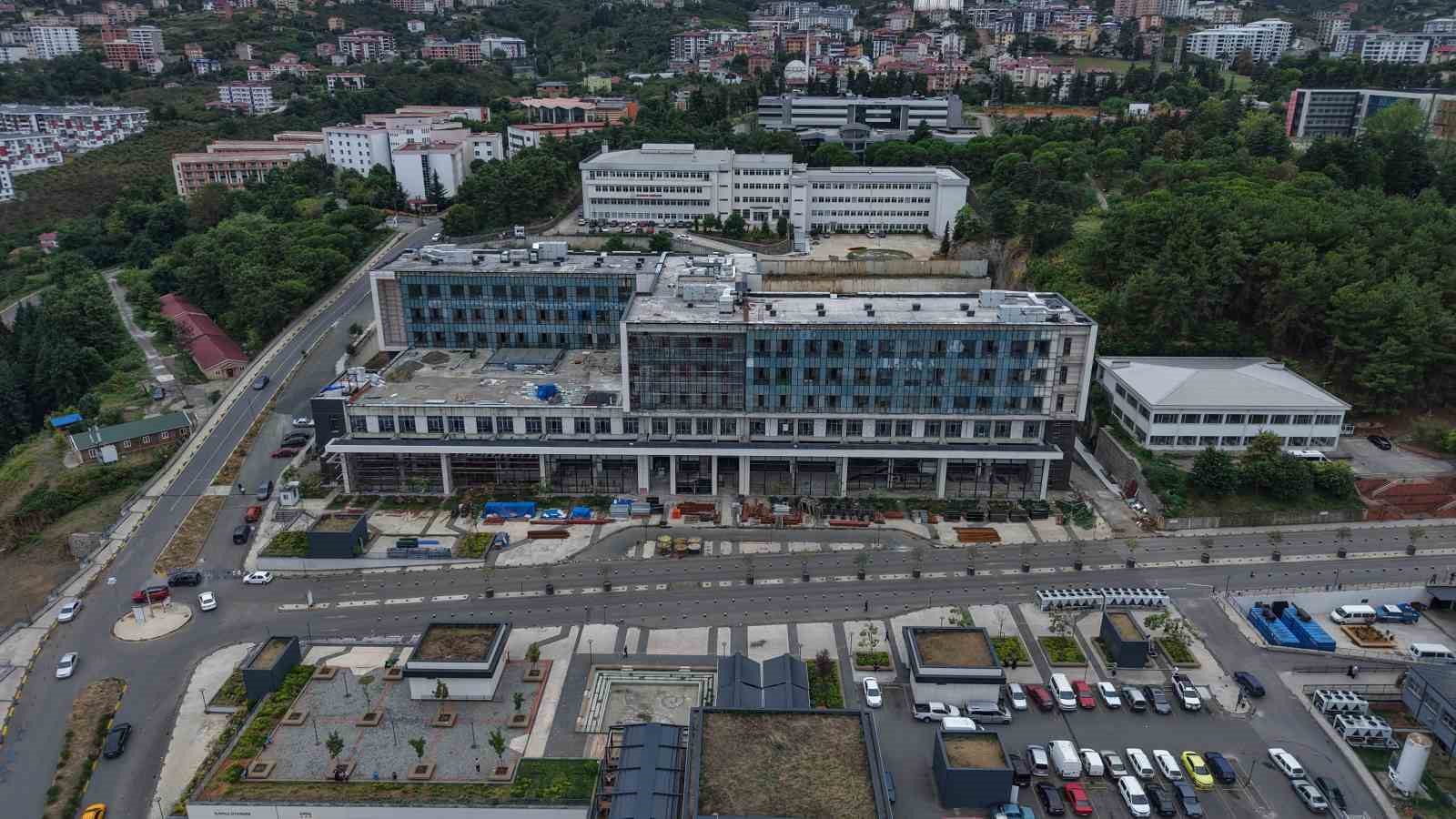 Temeli 10 Yıl Önce Atılan Ktü Çocuk Hastanesi Önümüzdeki Yıl Hizmete Açılacak
