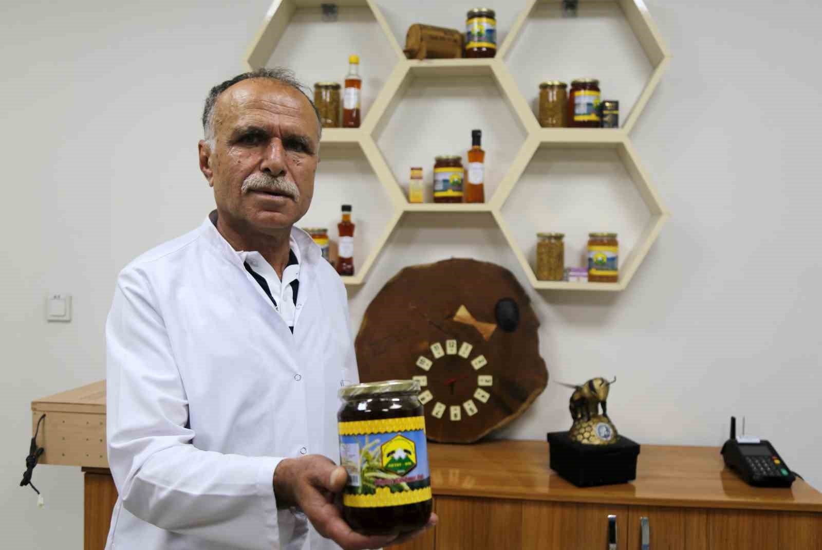 Artvin Arı Yetiştiricileri Birliği Başkanı İbrahim Durmuş: "artvin Balı Eczanelerde Reçeteyle Satılmalı"
