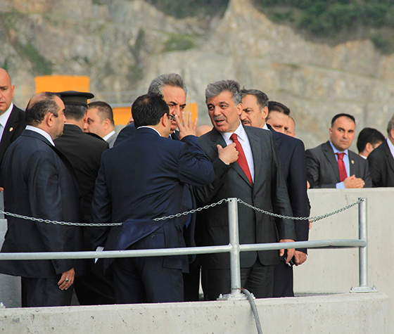 Artvin'de Deriner Barajı'nda İncelemelerde Bulundu