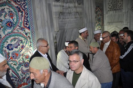 Vali Çakır Halkla Bayramlaştı