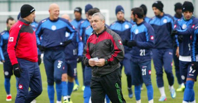 Çaykur Rizespor Servet Çetin'de Israrlı