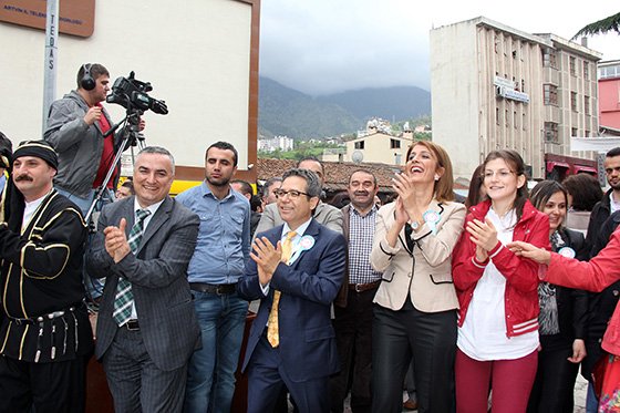 Artvin'de Rekor Denemesi Karnavala Dönüştü