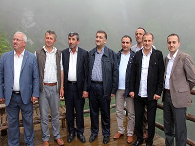 Ak parti rize milletvekili hasan karal, basın mensupları ile arapdüzü'nde buluştu
