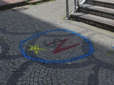 Rize'de sokaklara çizilen şekiller polisi harekete geçirdi