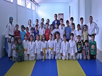 Gençlerin yaz spor okulu coşkusu